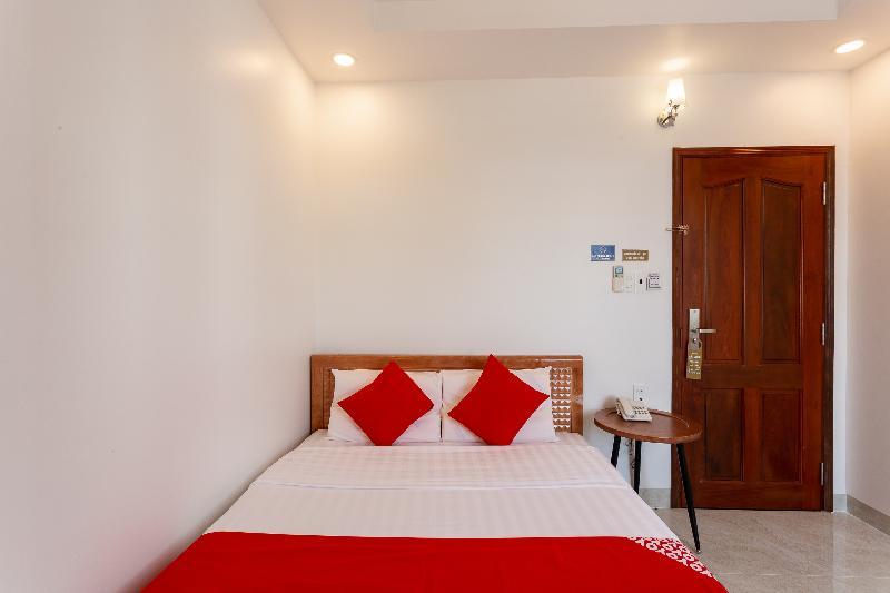 Bao Phuc Hotel Дуонг-Донг Экстерьер фото